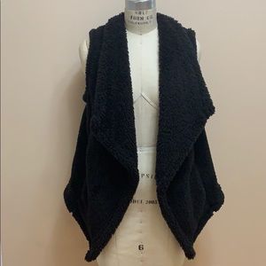 ✨NEW Jones New York Fuzzy Sleeveless Vest